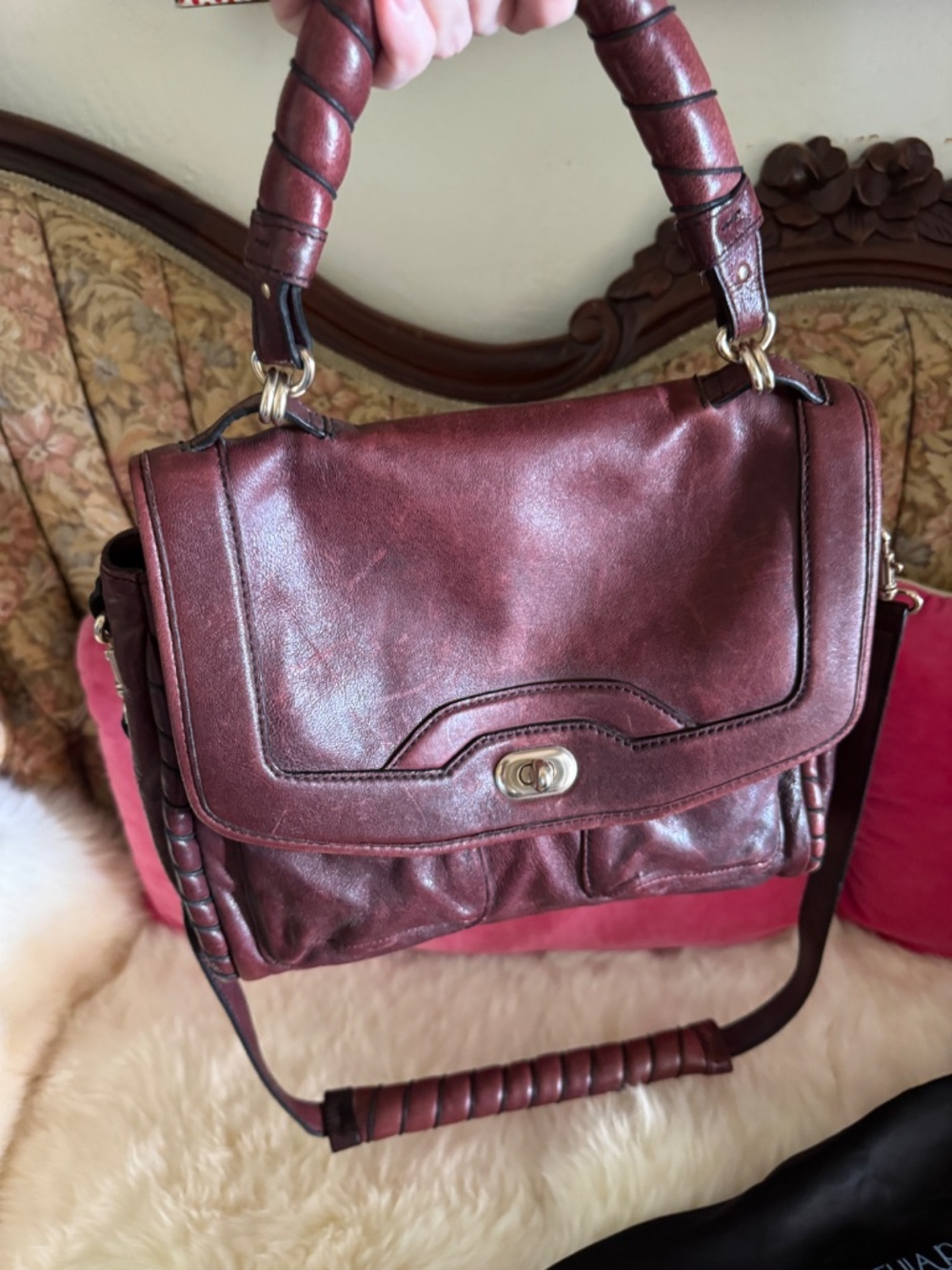 Cynthia Rowley Burgundy Distressed Messenger Flap Bag Top Handle Crossbody purse - Picture 5 of 15